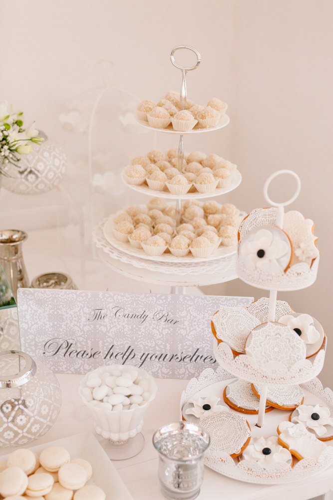 126-cyprus_wedding_photographer_nicosia_lefkosia_decoration_reception_details